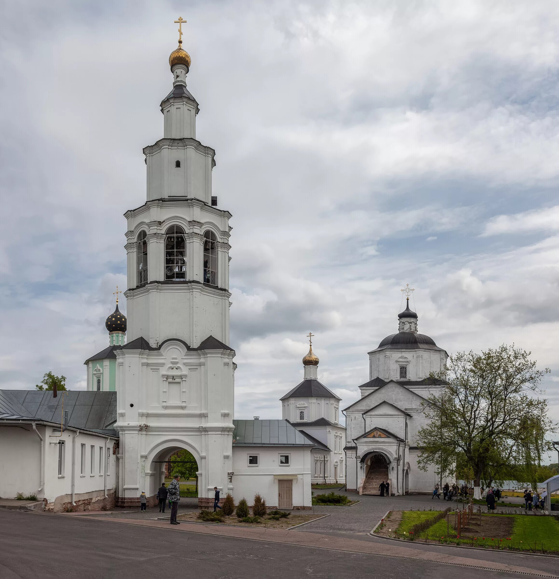 Монастырь рыльский фото Рыльский Николаевский монастырь