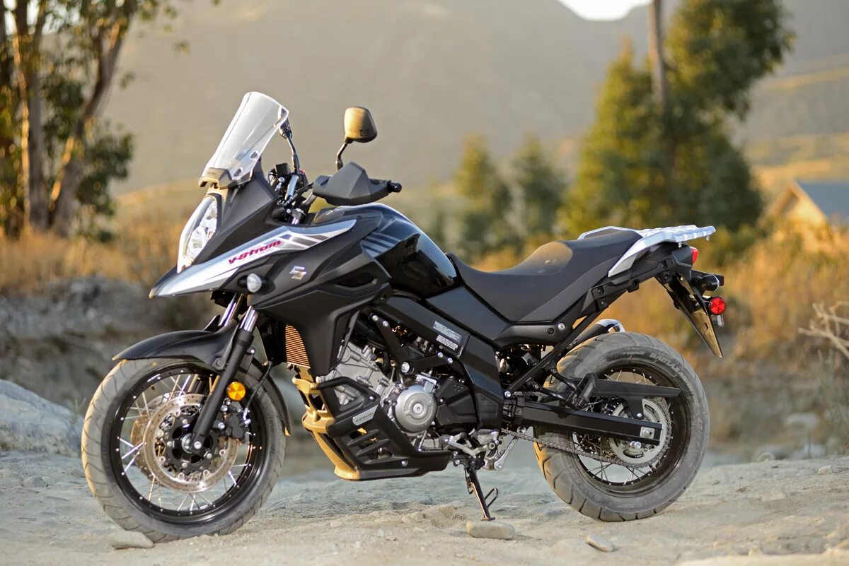 Дл 650. Suzuki v-strom 650. suzuki v-strom 650 xt. suzuki vstrom 650. suzuki v strom 650 2019.