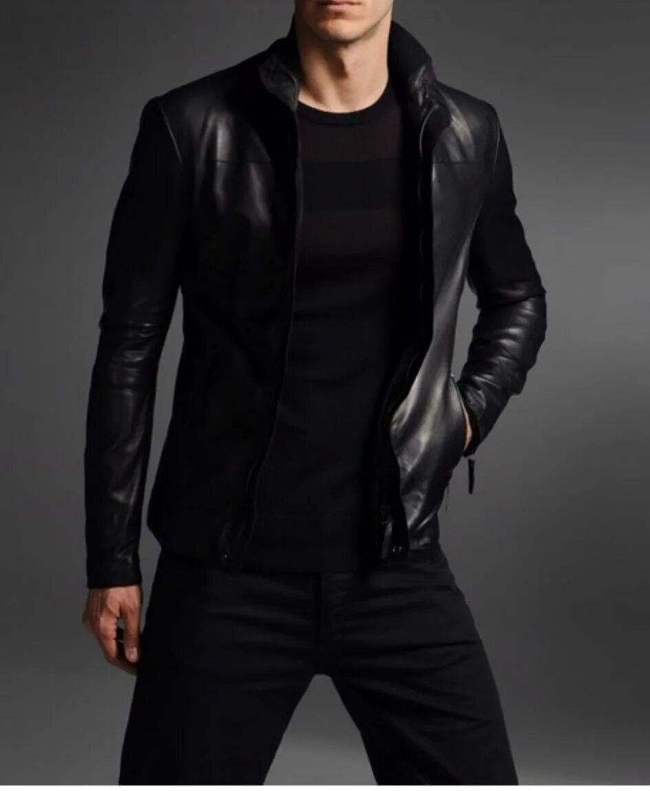 Armani Mens Leather Jacket. Анорак Эмпорио Армани. Чёрная кожаная куртка мужская. Мужчина в кожаной куртке. Куртка мужская черного цвета