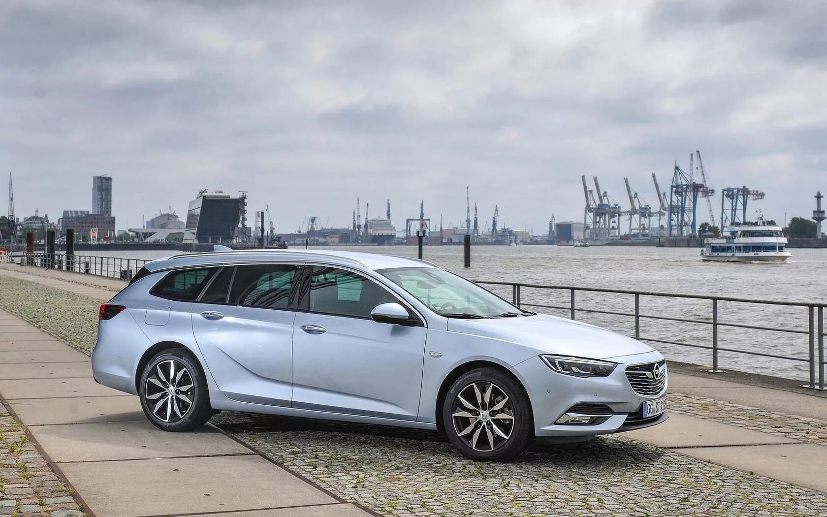 Opel Insignia Sports Tourer 2018. Opel Insignia Sports Tourer 2017. Opel Insignia 2019 универсал. Insignia Sports Tourer.