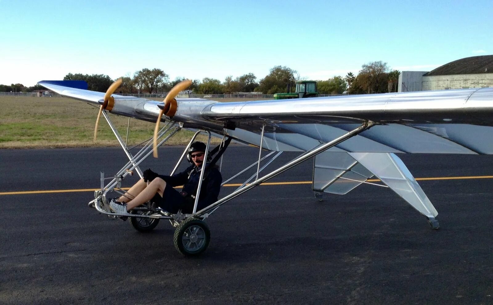 Ultralight aircraft 115 кг. Сверхлегкий мотопланер Шмель. Самолет Lazair II. Ультралайт биплан самолет. Легкие самолеты своими руками