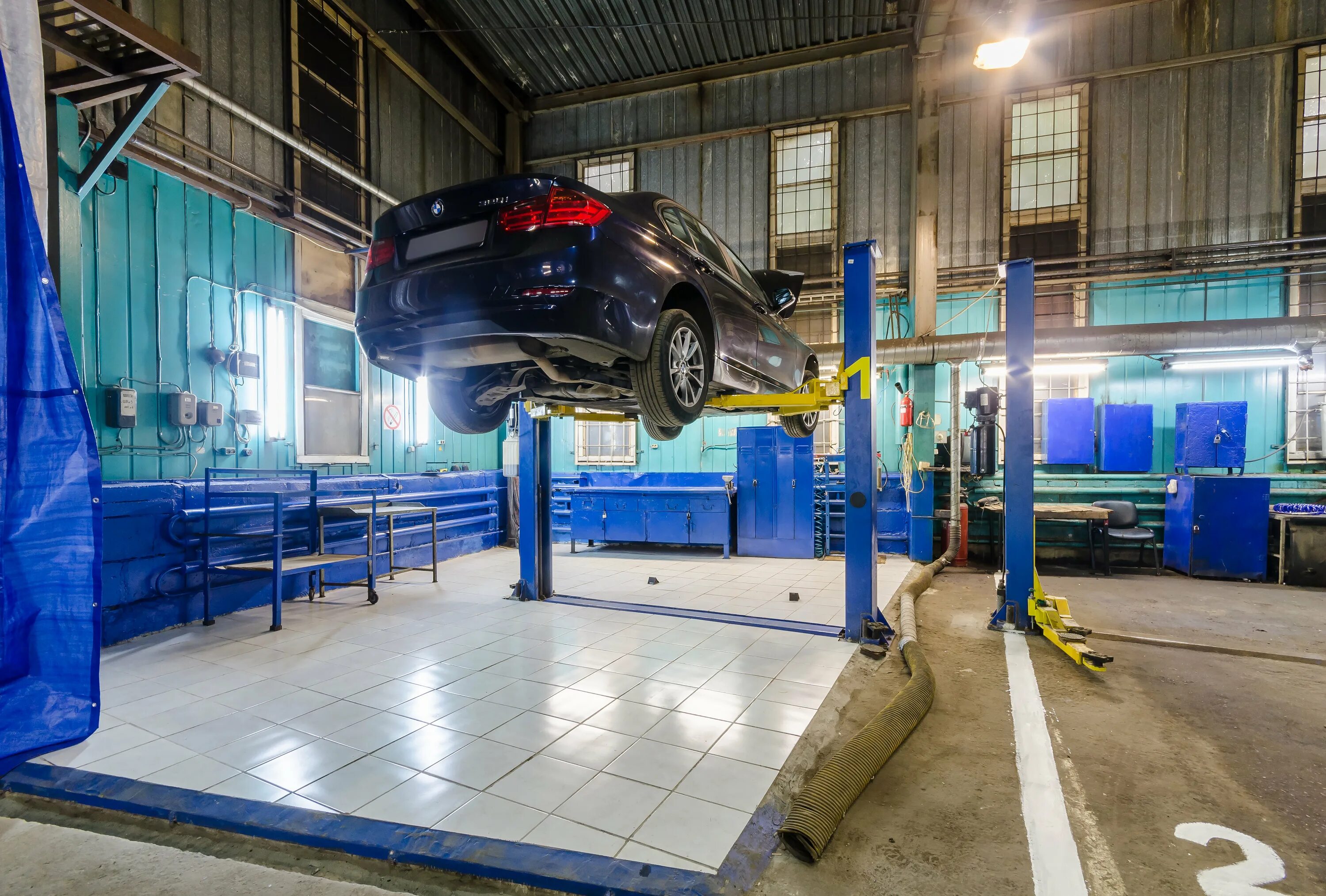 Автосервис ваз. Автосервис красивое фото. автотехцентр потраченного на автомобиль удобная форма. автосервис обоиb. автосервис пикса.