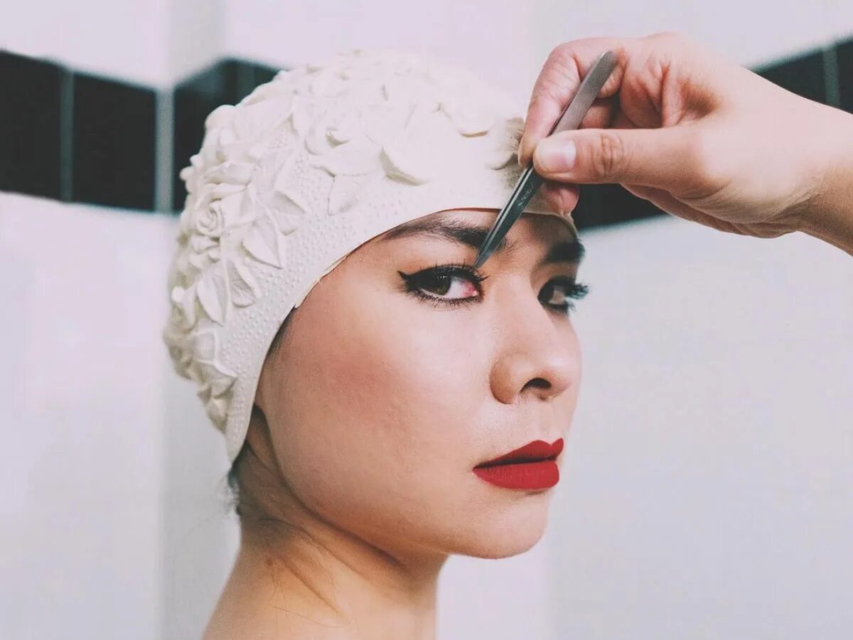 Mitski альбомы. Mitski певица. митски ноубади. mitski cowboy. митски альбом.