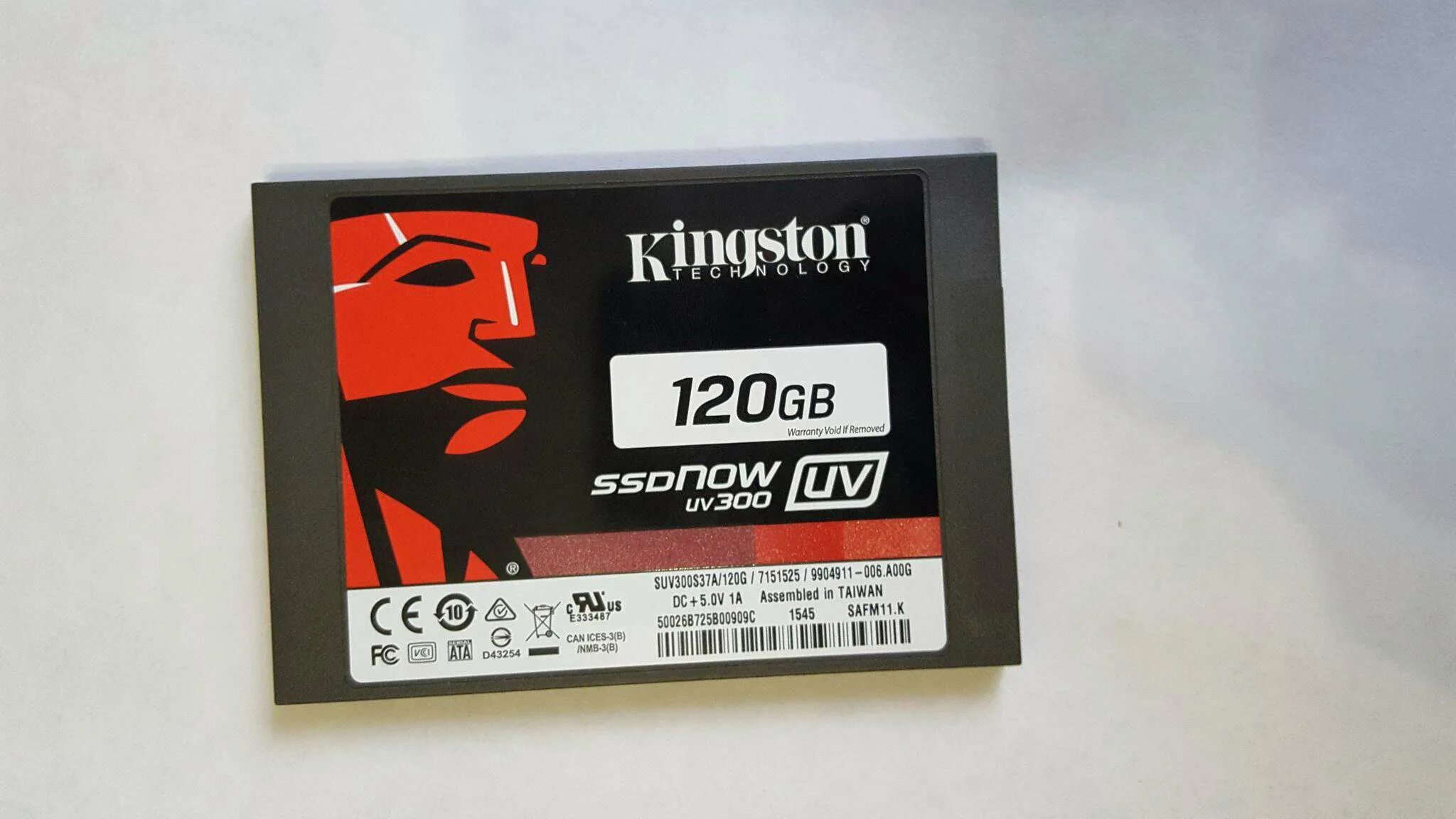 Ssd диск 120. Ssd kingston uv300 120 gb. kingston ssdnow uv 120 гб sata suv300s37a/120g. твердотельный накопитель kingston suv300s37a/120g. 6) накопитель ssd kingston sata iii 120 gb.