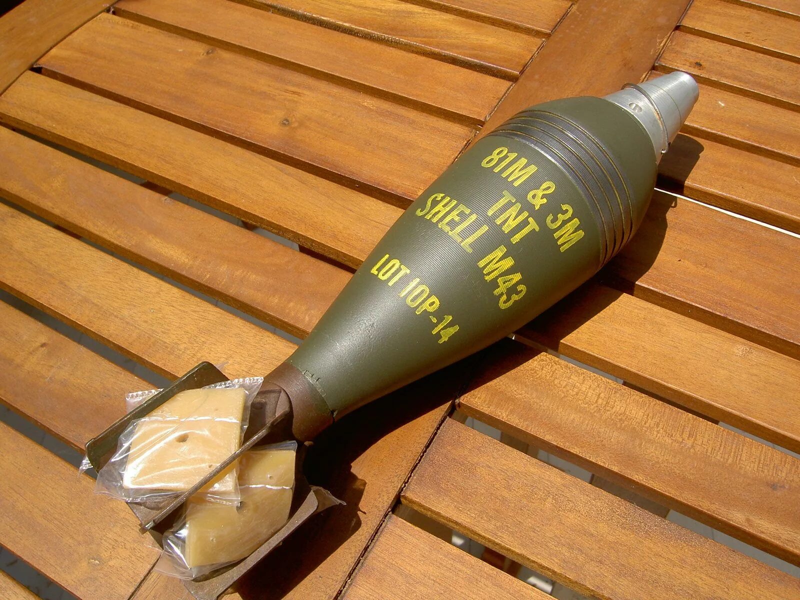 Мина 1 43. 120мм mortar Shell. 82 Mm mortar Shell. Мина для миномета 82 мм. 120 Мм mortar Shell тубус.