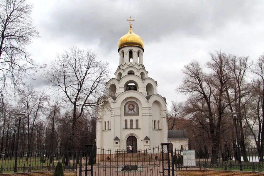 храм белая дача. усадьба белая дача котельники. церковь электросталь николаева. казанский храм котельники. церковь котельники белая дача.