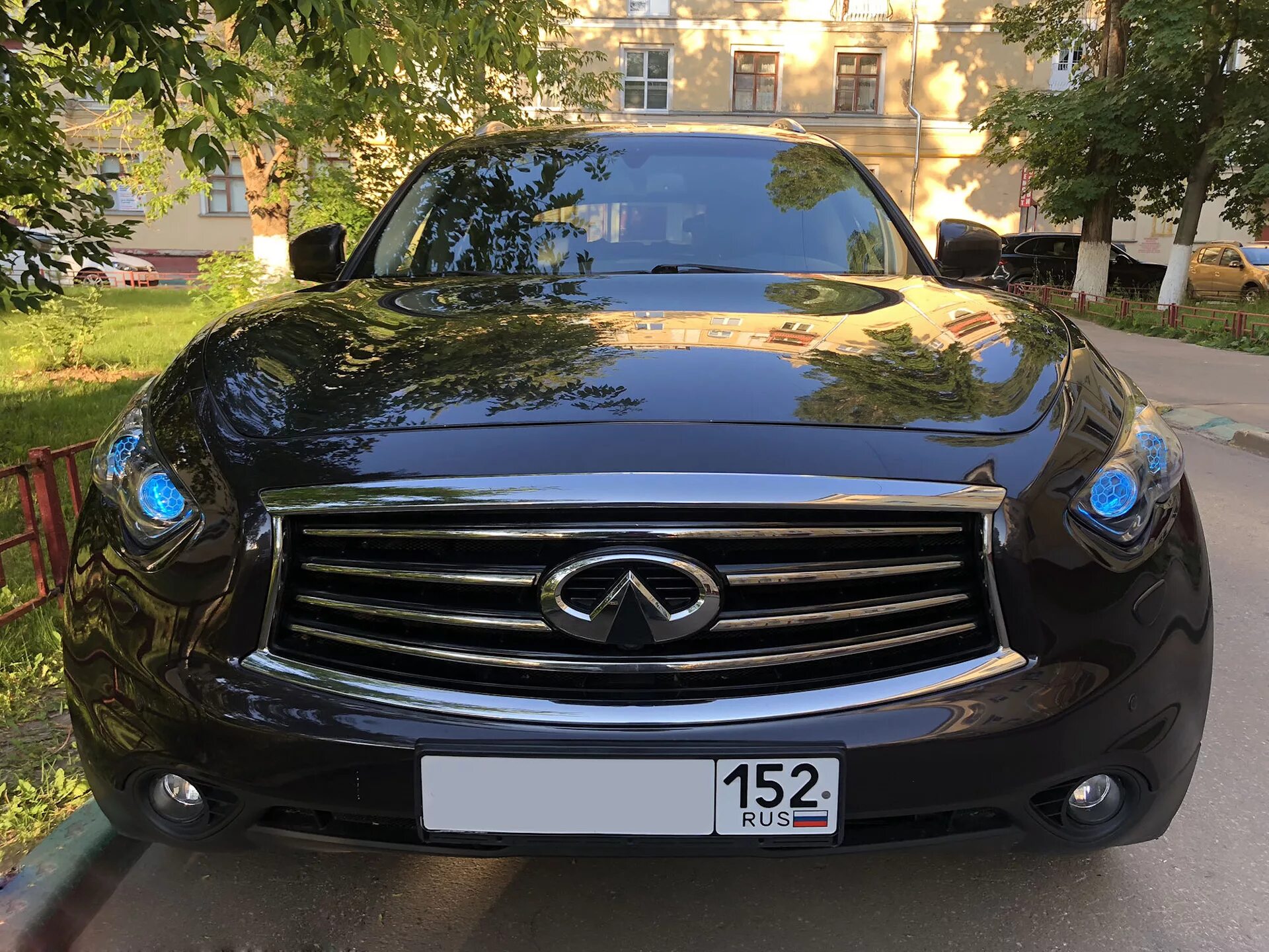Инфинити фх фары. Инфинити fx50s. фары infiniti fx35. фары инфинити фх35. лед фары инфинити fx37.