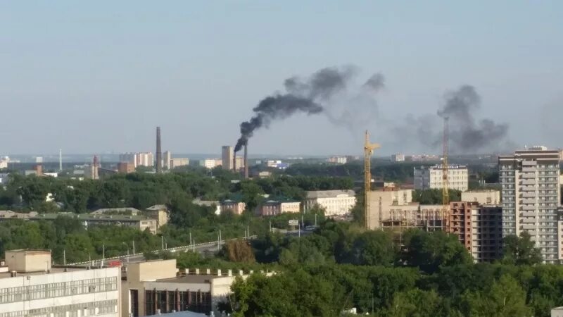 Загрязненный воздух в Новосибирске. Загрязнение атмосферы Новосибирск. Выбросы в атмосферу Новосибирск. Новосибирск с воздуха. Сайт экологии новосибирской