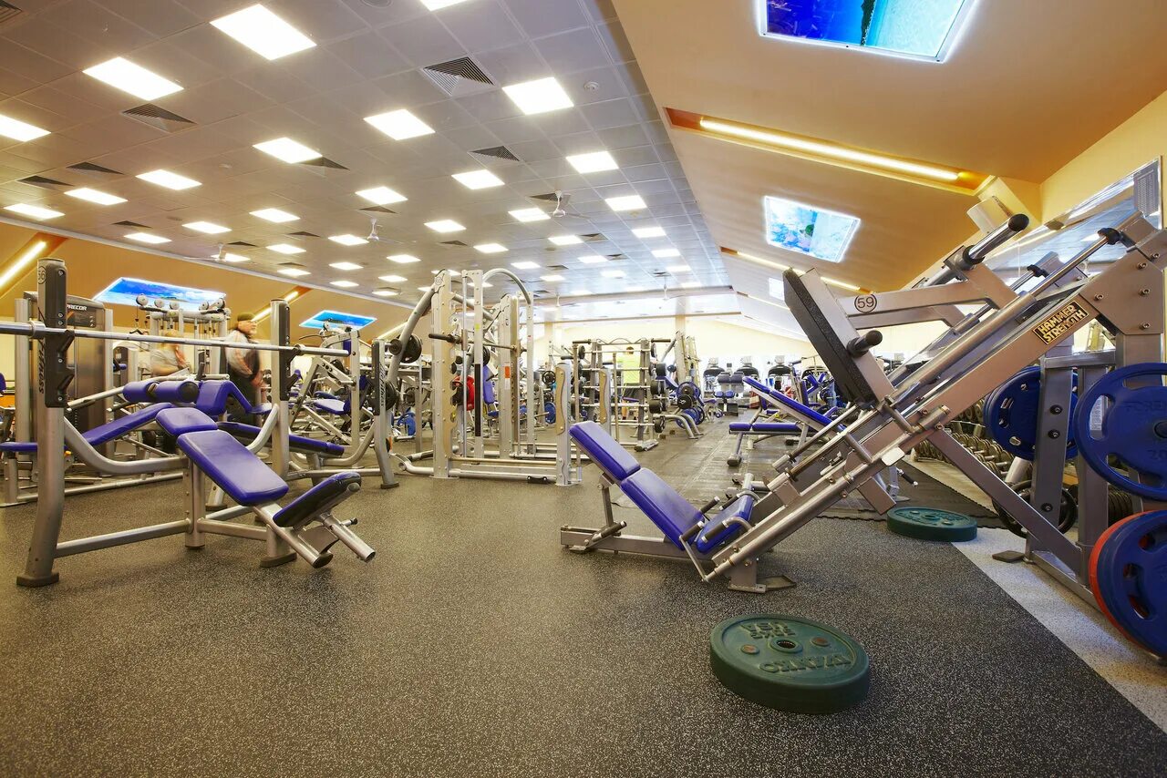 Janinn fitness мякинино. Джанин фитнес в строгино. Janinn fitness мякинино бассейн. Джанин фитнес. Джанин фитнес бассейн.