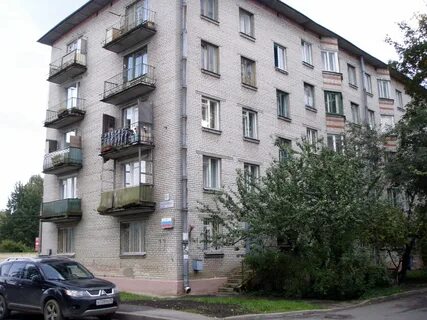 Ломоносов улица нижняя
