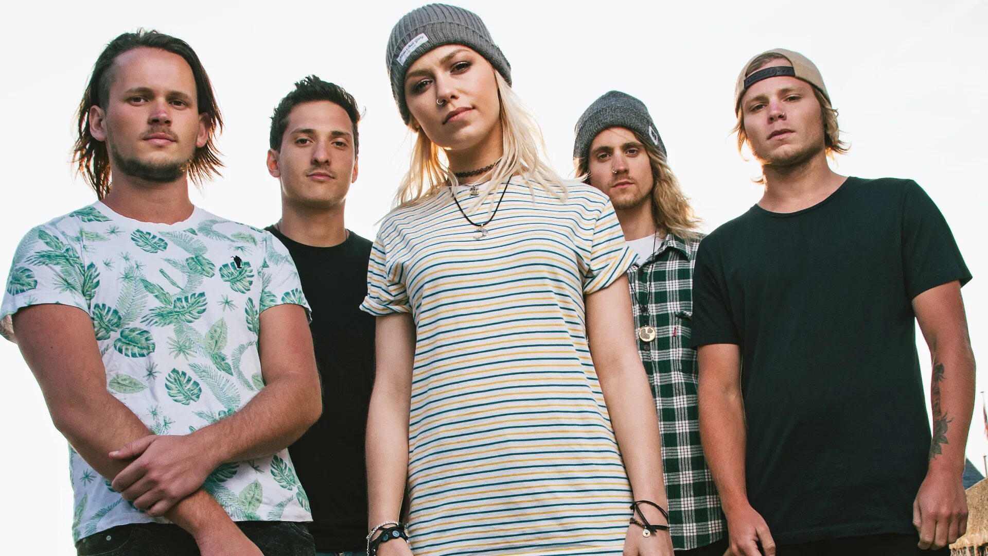 Will i make it alive. Tonight alive. alive исполнитель. tonight alive 2025. австралийская музыкальная группа.