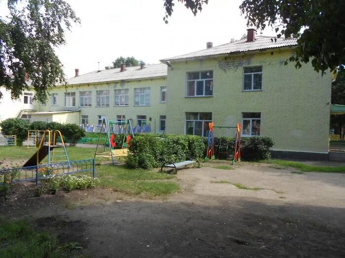 Детский сад 143 киров. 155 садик киров. Садик 155 киров. Фото детского сада № 155 г. Детский сад 143 иркутск.