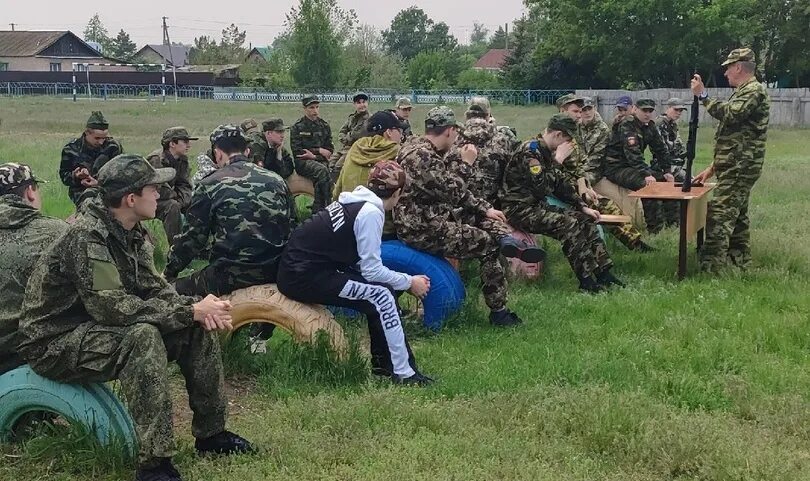 Сколько пройдут военные сборы. Военные сборы. Военные сборы школьников. Военные сборы фото. Военные сборы россиян 2023.