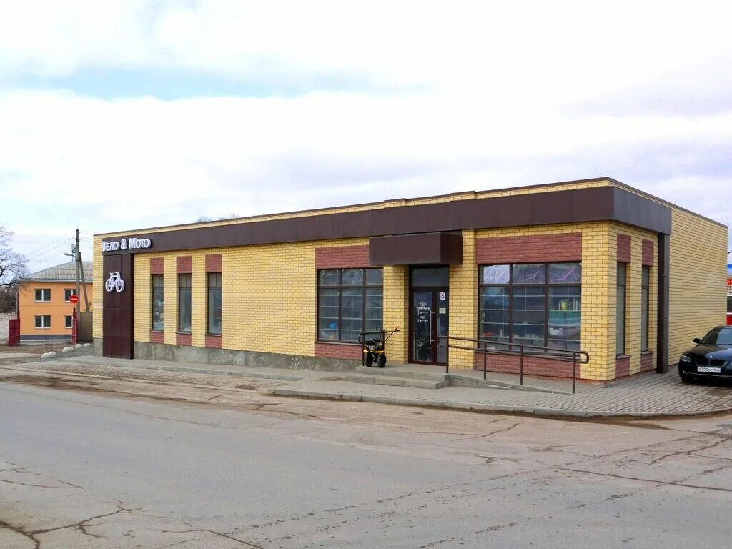 магазин тридцатка в белой калитве. улица энгельса белая калитва. автозапчасти люкс белая калитва. запчасти белая калитва. мото магазин белая калитва.