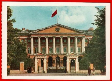 Смольный институт благородных девиц архитектор