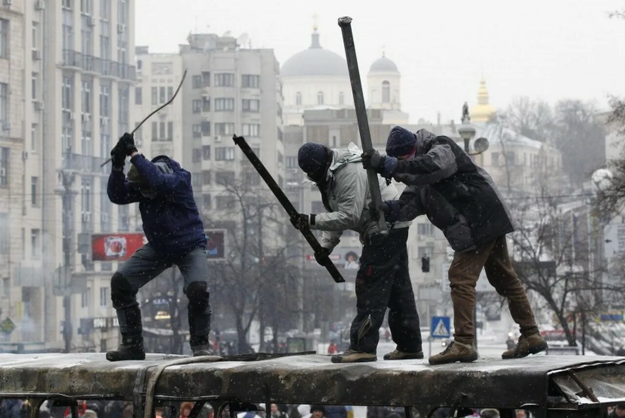 Украинцев конец. Путч 2014. Майдан 2014. Майдан в Москве.