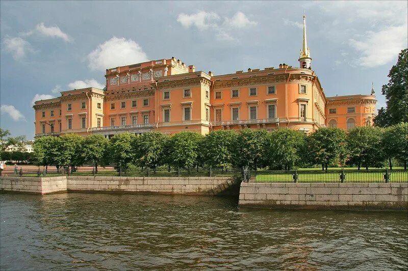 Набережная фонтанки дворец. Михайловский замок в санкт-петербурге. набережная фонтанки дворец елизаветы.
