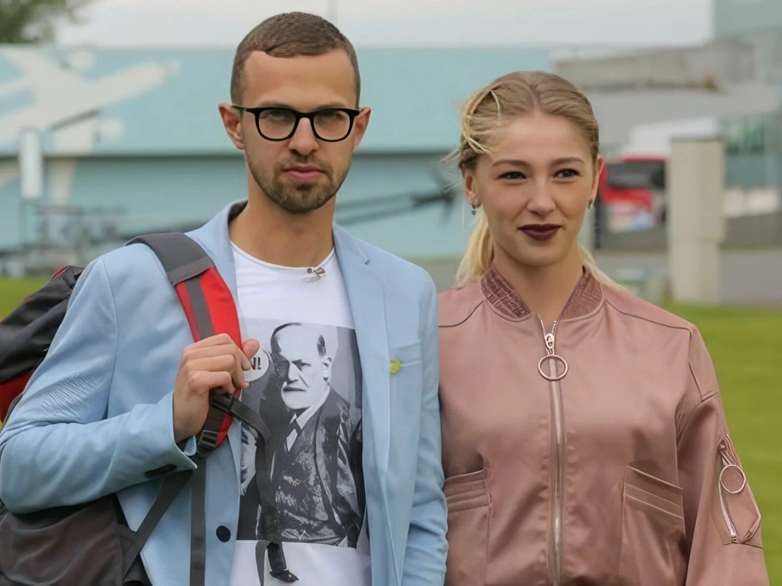 Орел и решка рандомайзер. Антон птушкин орел и решка. орел и решка настя ивлеева и антон птушкин. орёл и решка ивлеева и птушкин. настя и антон птушкин.