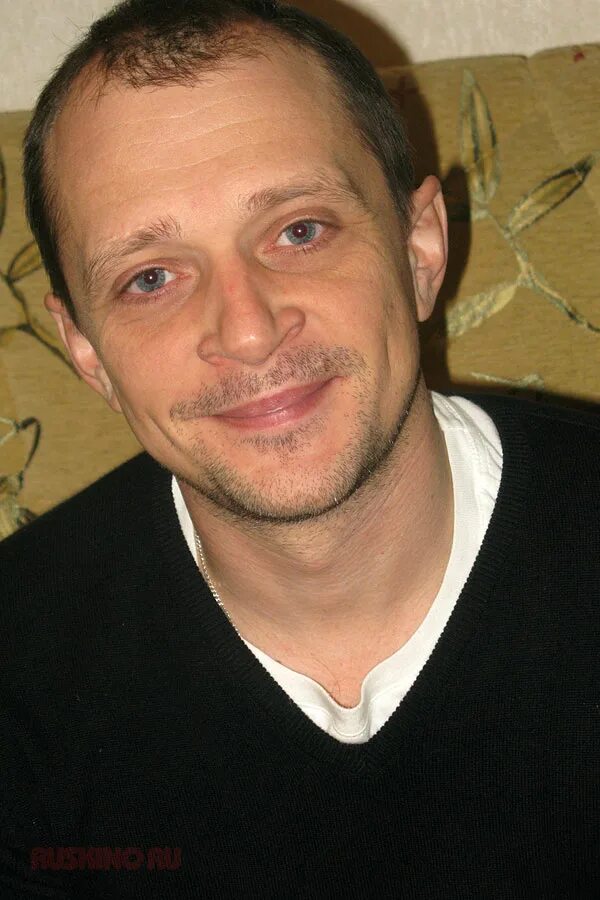 Актер дмитрий гусева фото В Москве умер известный по сериалам актер Дмитрий Гусев Аргументы и Факты