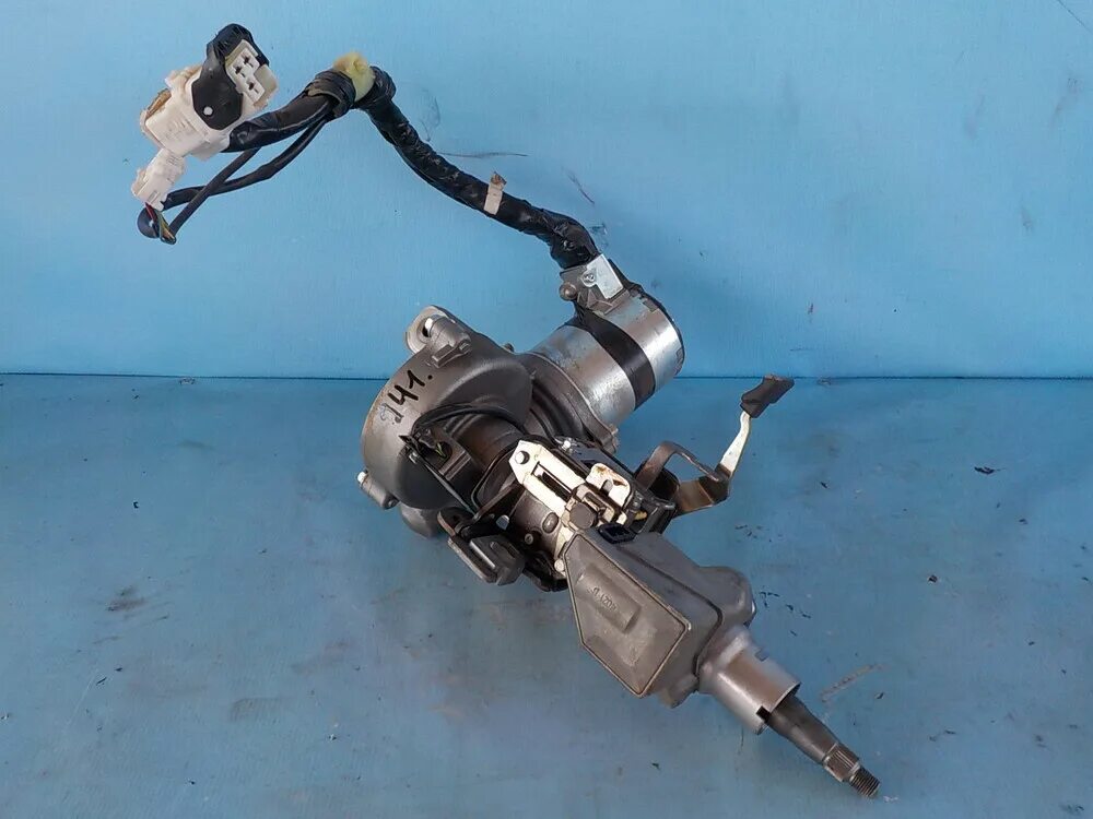 Рулевая колонка рав 4 2011 кронштейн-стойка. Рулевая колонка рав 4. Рулевой колонки rav4. Рулевая колонка рав 4 2011 кронштейн. Переходник колонки rav4 toyota.