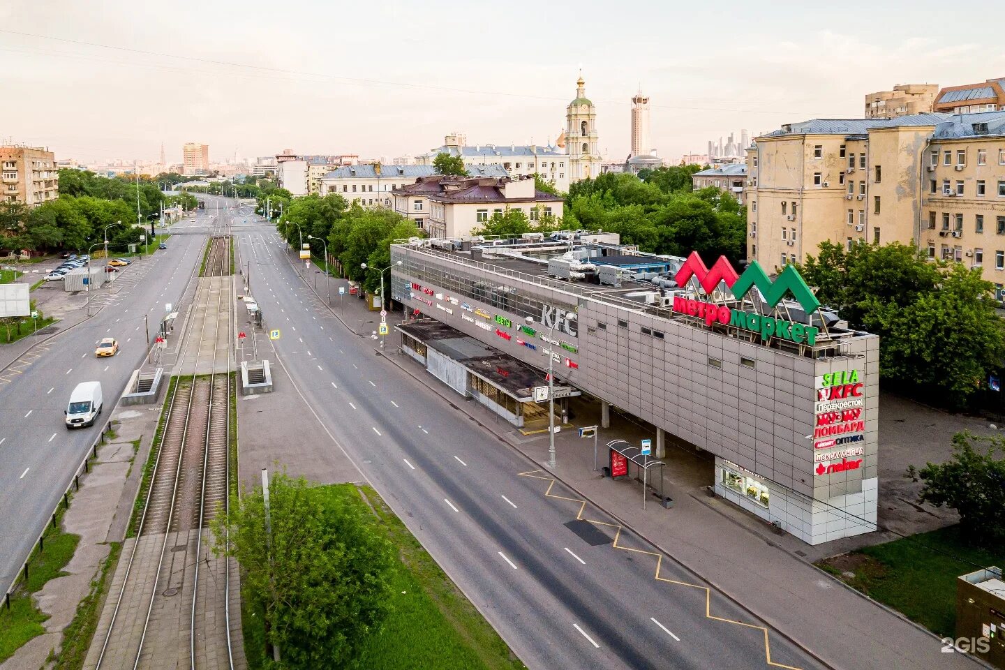 Московская 3 видео. Торговый центр Метромаркет Москва. Крутицкий переулок Москва. 3 Крутицкий переулок 18. 2 Крутицкий переулок.