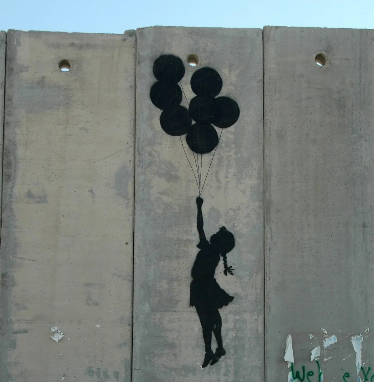 Граффити Бэнкси. Девочка с шариком Banksy. Девочка с шариком сритарт. Граффити девочка с шариком Бэнкси.