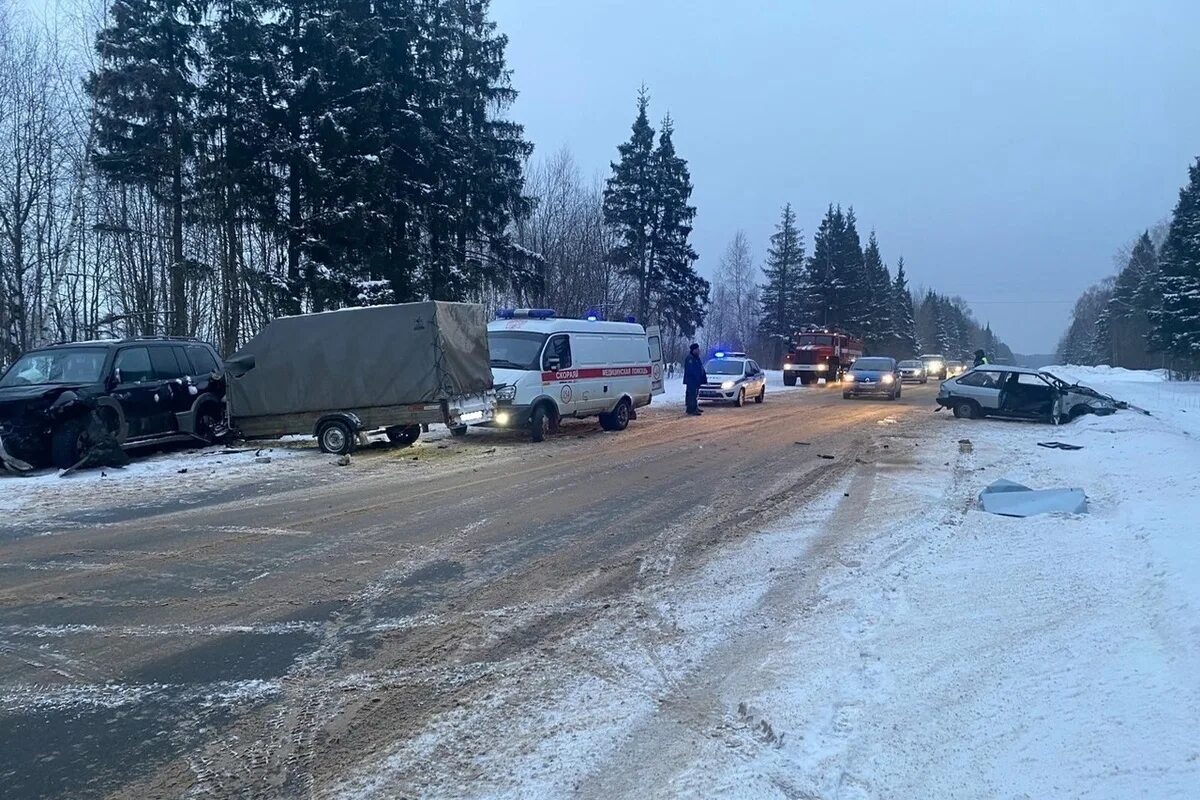 31 января 19 года. Авария на дороге Кимры Дубна. ДТП В Тверской области в субботу.