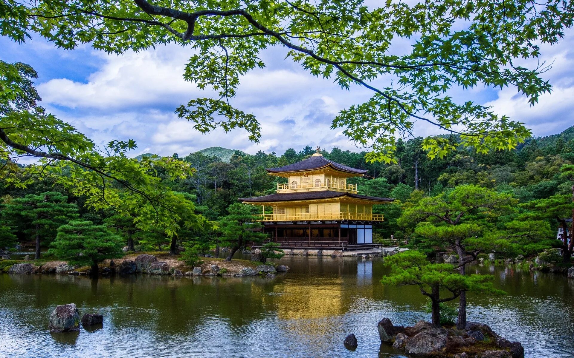 Золотой храм Киото лето. Золотой павильон в Киото. Kinkaku-Ji Temple. Парк Гинкакудзи, Япония. Китай обои на стол