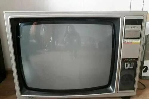 Куплю телевизор в москве на авито бу. Телевизор Sharp c-262sc. Телевизор Sharp 1989. Шарп 262. Телевизор 1985 года.