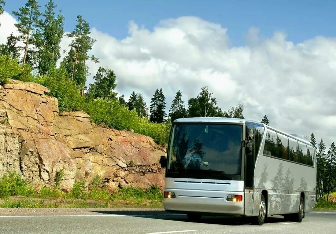 Карелия Автотур. Автобус для путешествий. Экскурсионные автобусы в Карелию.