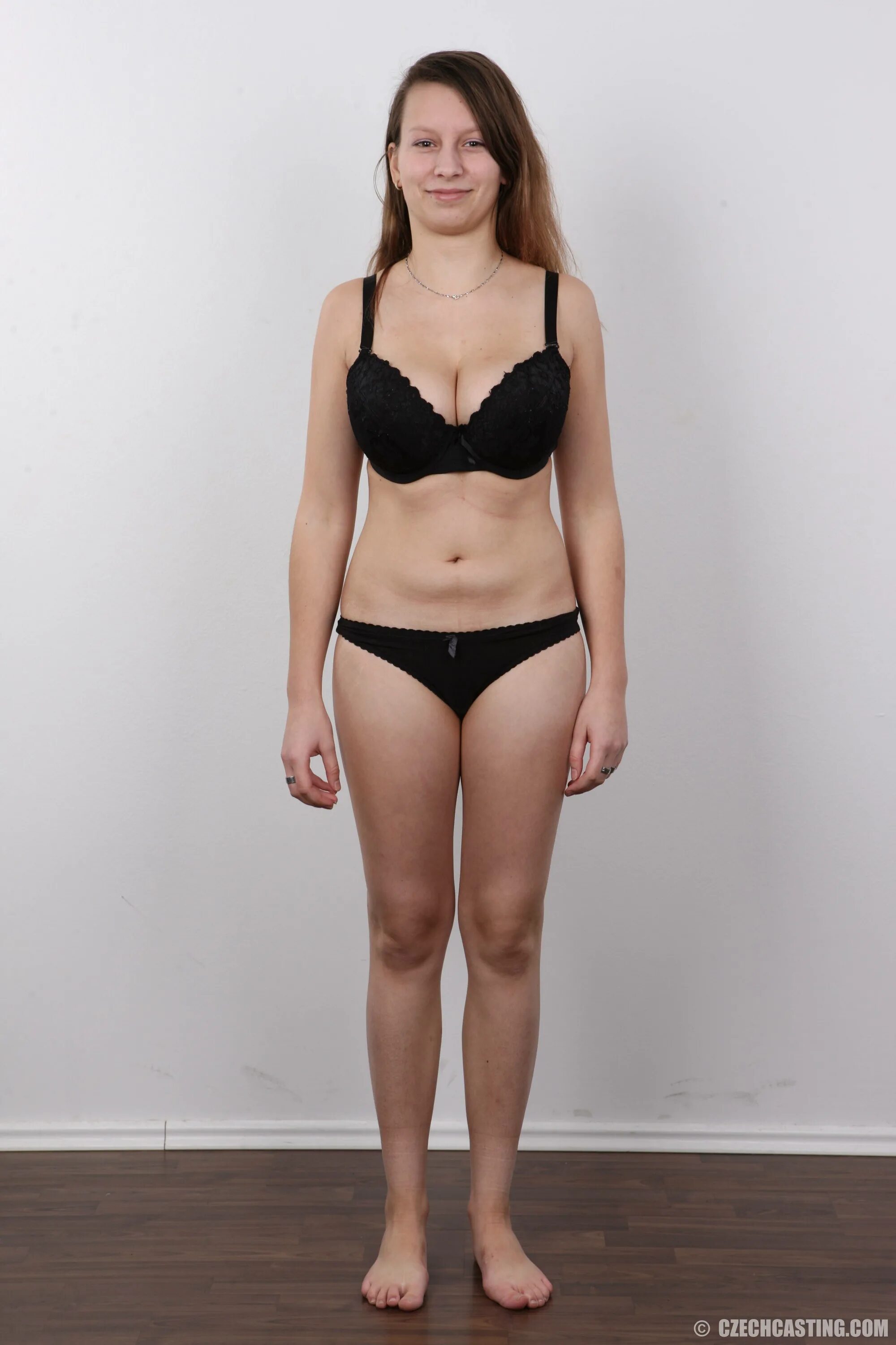 Sandra casting