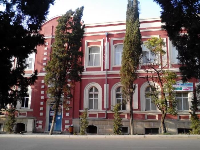 117 mekteb. Школа 2 г. Гянджа дом офицеров. 32 школа гянджа. Школа гянджа.