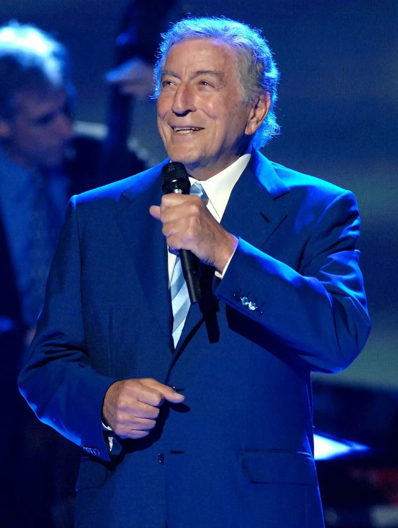 Исполнители песни года 2024. Тони Беннет. Исполнитель Tony Bennett. Tony Bennett фото. Tony американский певец 90.