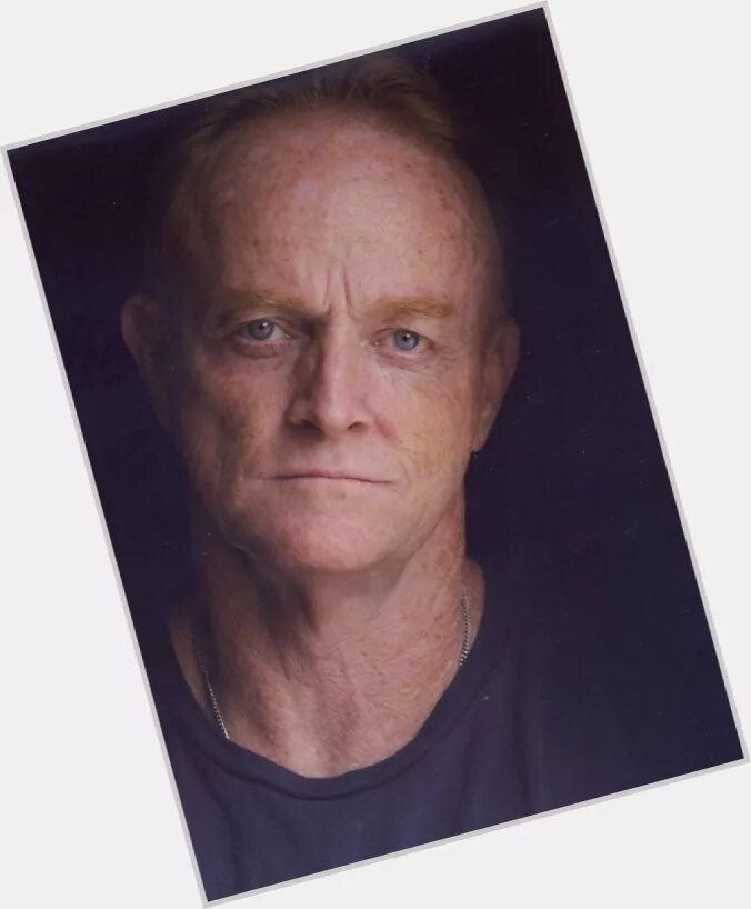 Актер тим де зарн фото. Тим де зарн. Лэнс хенриксен молодой. Tim de1231n. Тим де зарн бесстыжие.