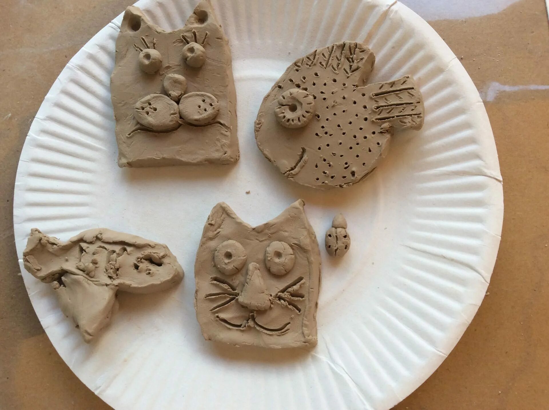 лепка глина в духовке. лепка глина в духовке. фигуры из соленого теста. полимерная глина для запекания. прикольные украшения.