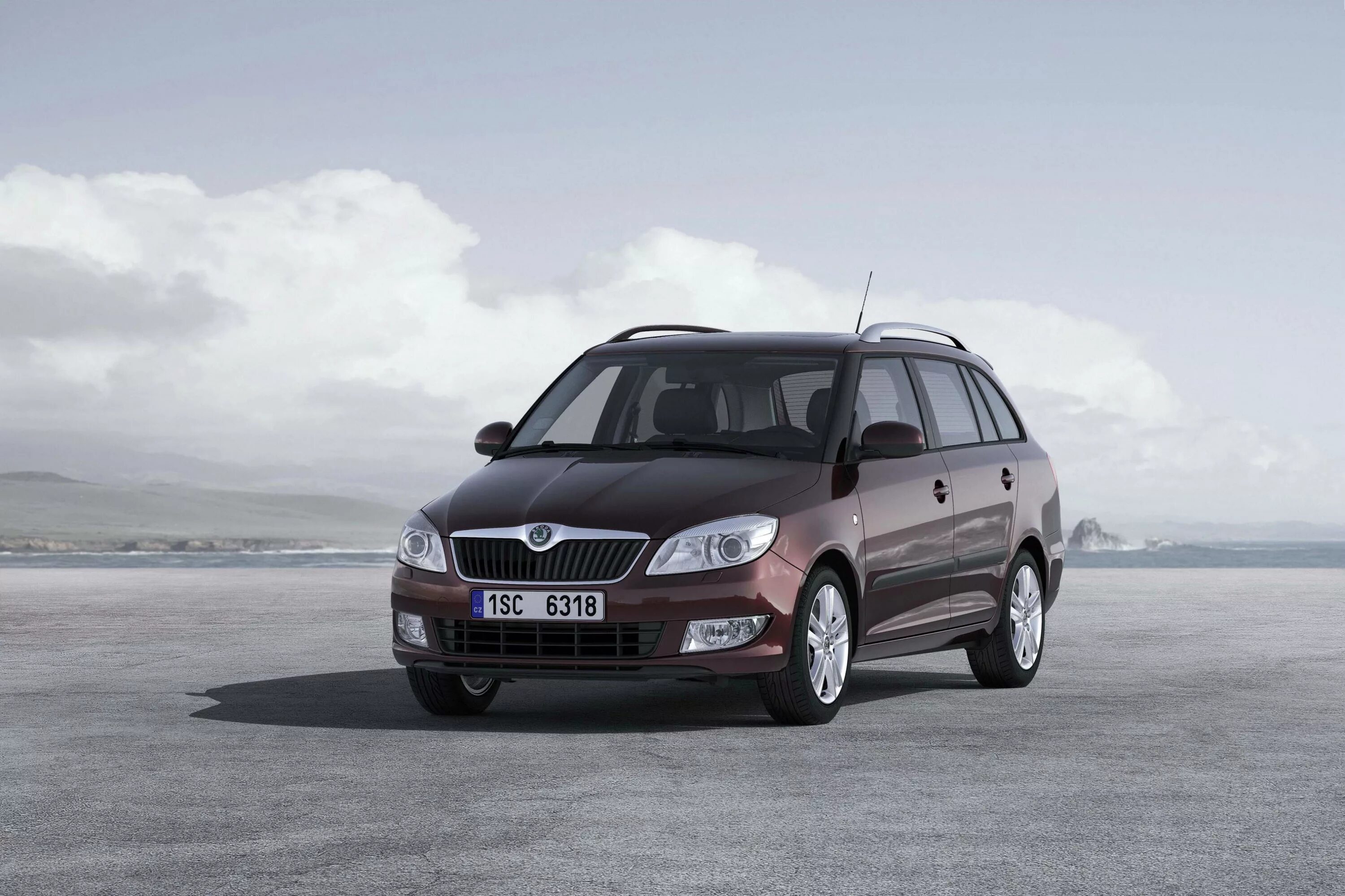 Фабия 1 универсал. Шкода фабия комби 2011. skoda fabia combi 2010. skoda фабия комби 2010. шкода фабия универсал 2011.