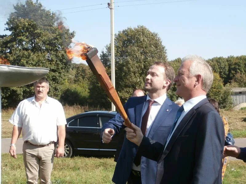 Погода орловский забайкальский край. Красная Заря (Краснозоренский район). Красная Заря Краснозоренский район Орловская область. Красная Заря Орловская область население. Краснозоренский район с, Россошное.