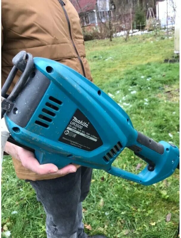 Электрокоса makita ur3502. Триммер макита бензиновый. Электрокоса makita ur101cz. Ur 3500. Makita em4351uh.