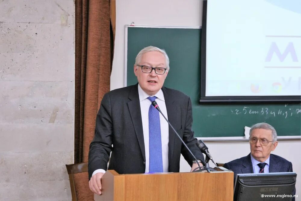 Алексеевич послы. Алексеевич послы