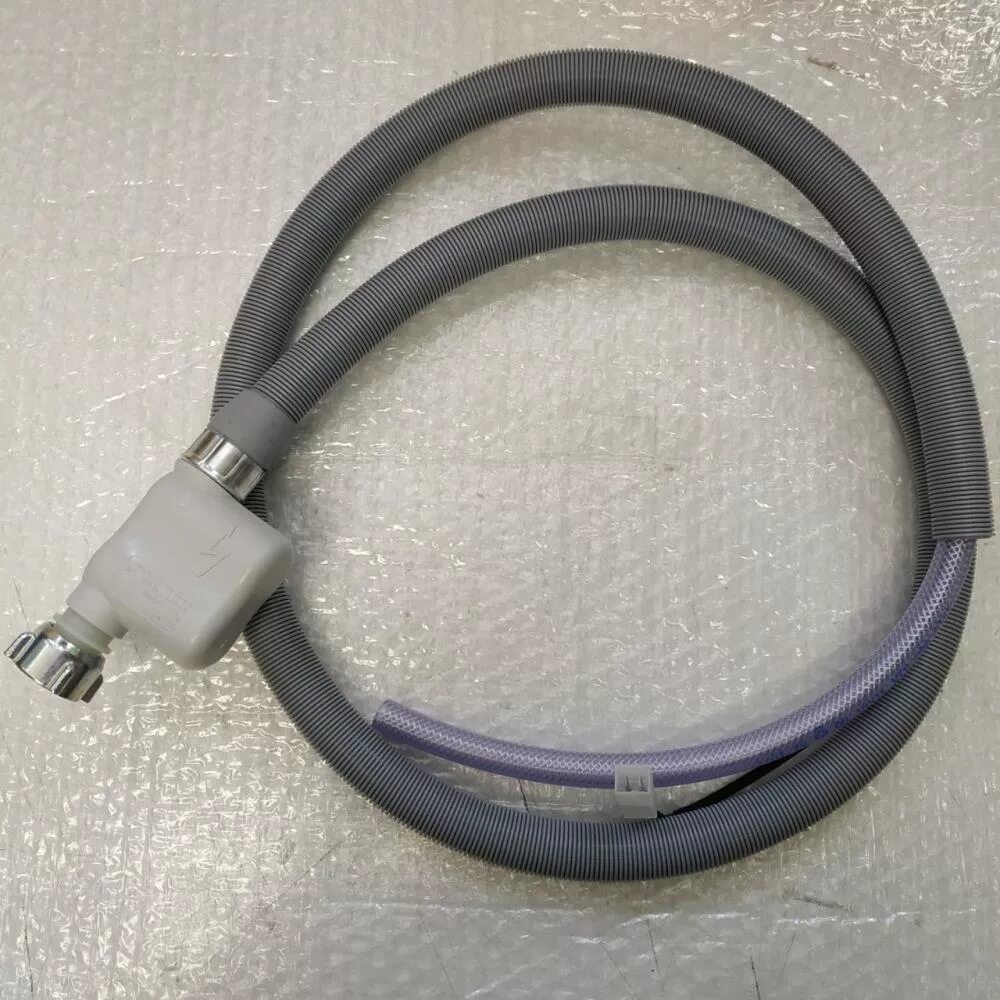 Шланг 668113 заливной с аквастопом пмм bosch/siemens. 5м bosch. Клапан аквастоп для посудомоечной машины. Клапан на шланге посудомоечной. Клапан-аквастоп пмм bosch 645701, bo1212, fwh304bo.