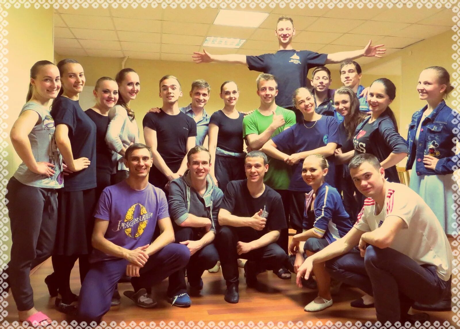 Ансамбль белые ночи. Ансамбль белые ночи. Международный музыкальный фестиваль "белые ночи санкт-петербурга" 2023. Группа белый орёл состав 2021. Ансамбль дом офицеров белые ночи санкт-петербург.