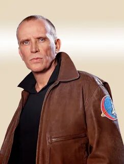 Питер уэллер