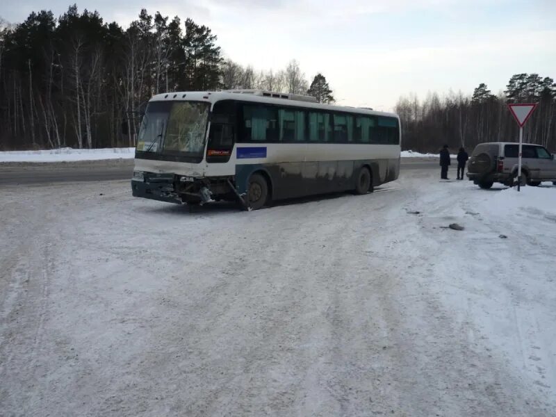 Автобус Тюмень Ханты-Мансийск. Автобусы ХМАО. Ханты Тюмень автобус. Тюмень Ханты Мансийский автобус.