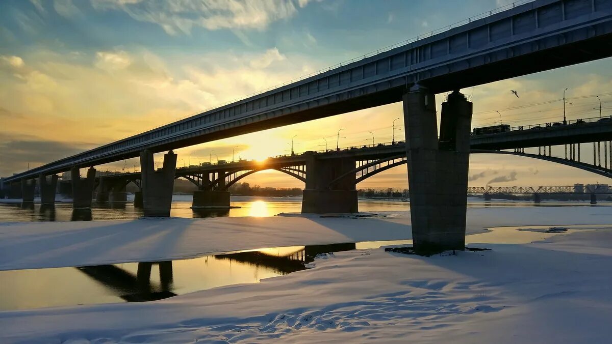 Обь Новосибирск зима. Обь зимой Новосибирск. Зимняя Обь в Новосибирске. Закат в Новосибирске зима. Зимние оби