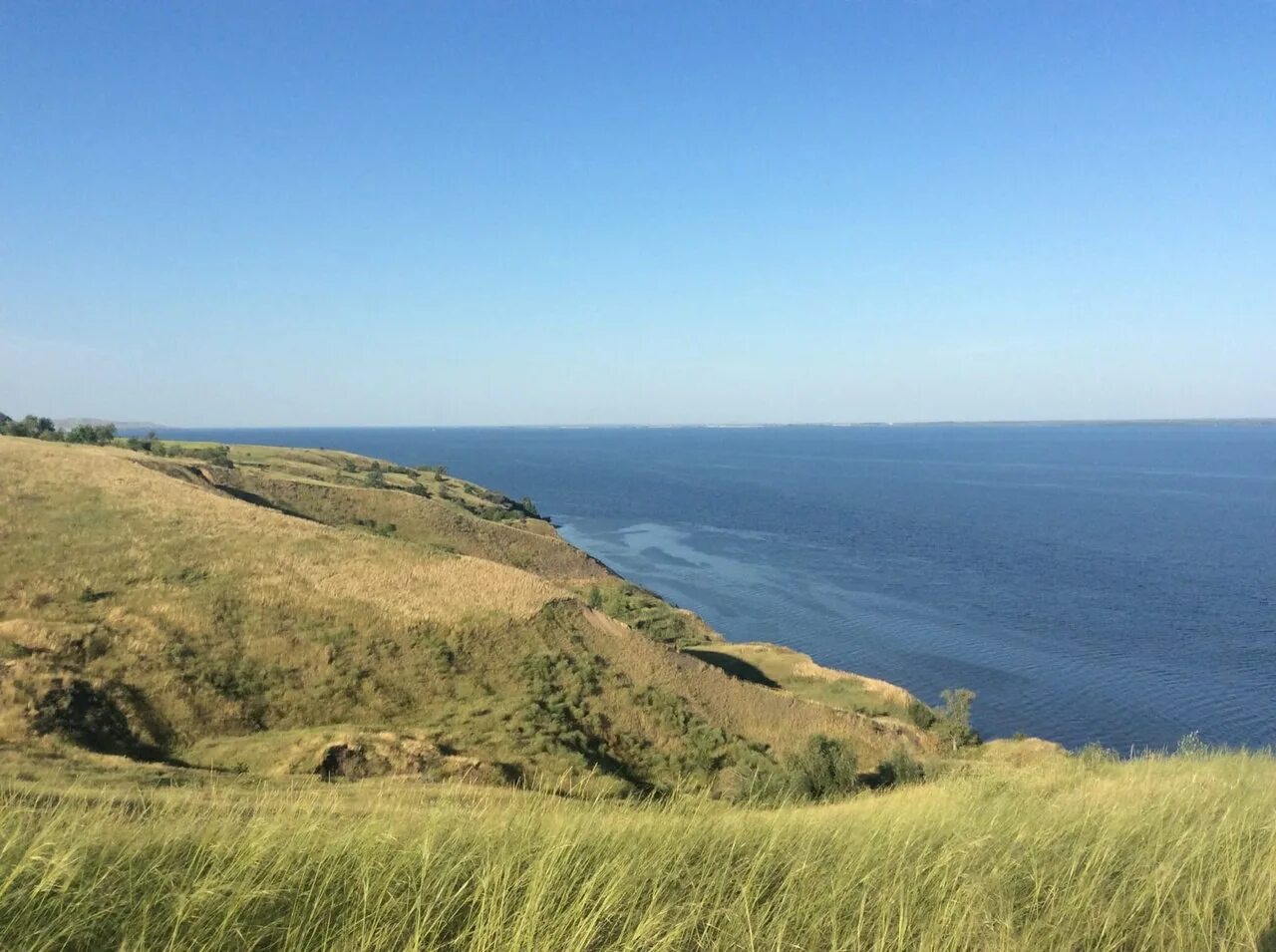 Село буерак. Широкий Буерак Вольский район. Широкий Буерак Саратовский район. Село широкий Буерак Вольского района Саратовской области. Широкий Буерак Саратовская область на Волге.