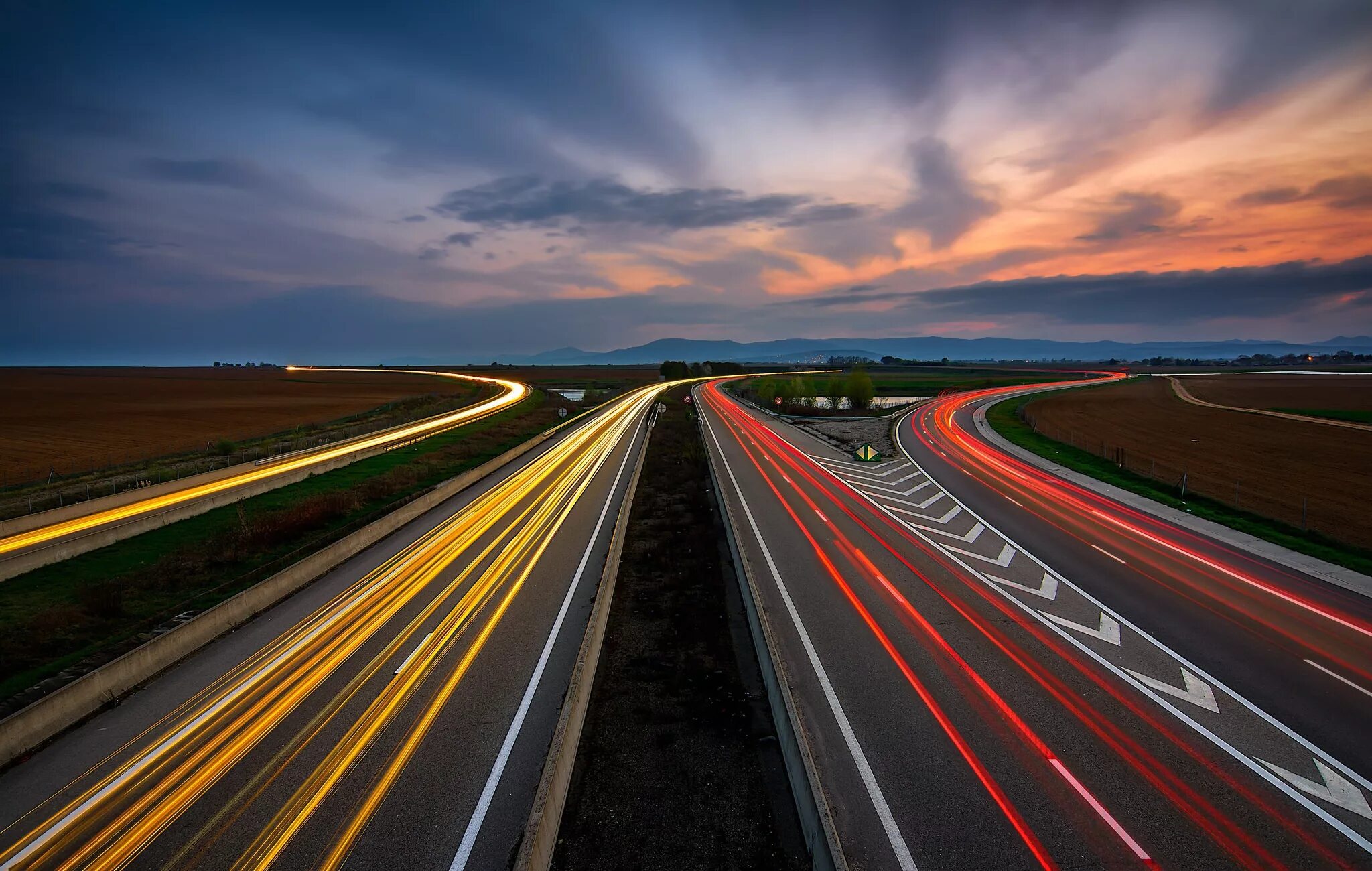 Картинка дорога. Road TRIPZZZ. Красивая дорога. Скоростные дороги. Современная дорога.