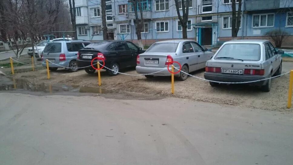 Закрыли автостоянку