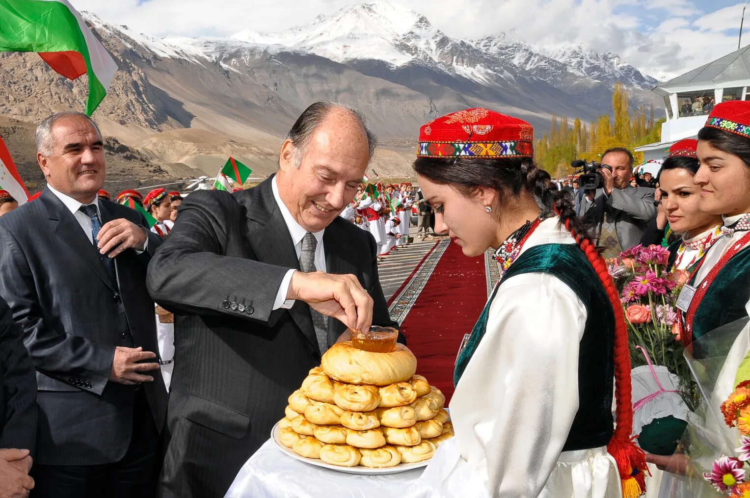 Агахан Памир. Ага Хан на памире. Ага Хан 4 на памире. Бадахшан Памир ага Хан. Пост на таджикский