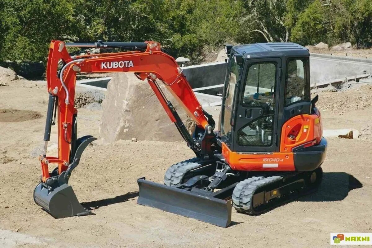 Купить мини экскаватор кубота. Экскаватор Kubota kx040. Мини-экскаватор Kubota KX 037-4. Мини экскаватор Кубота 40. Кубота миниэксковатор 040.