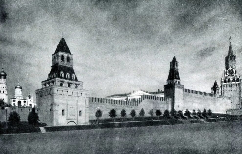 Спасская башня московского кремля. Башни белокаменного кремля. Московский кремль 1485. Арсенальная башня московского кремля. Кремль белокаменный московский кремль.